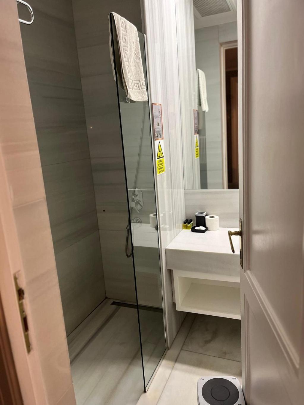 Lina Hotel Taksim Pera Istanbul Luaran gambar